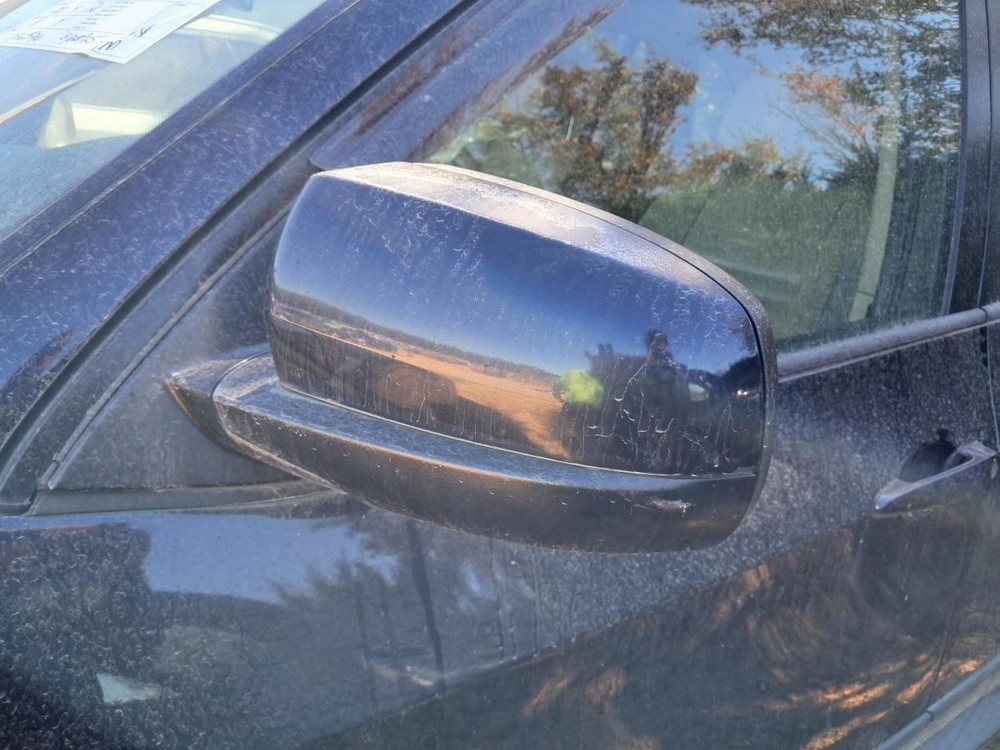 X5 2009 Glove Box 4833592