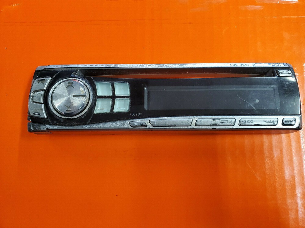 Alpine CDE-9870 CD Receiver Face Plate only