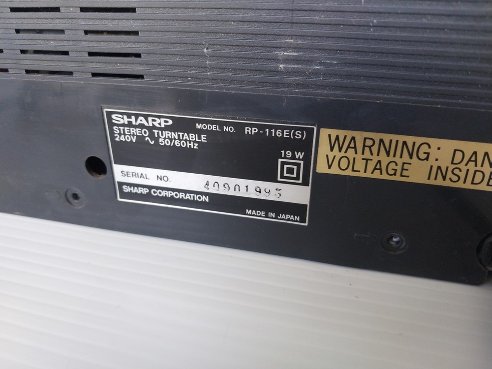 Vintage Sharp Automatic Turntable Front Loading Plays Both Sides RP-116 Japan