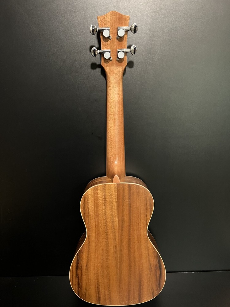 Maui Ukulele Co. Koa Concert