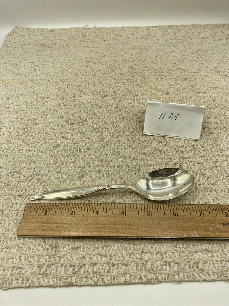 Wm Rogers IS 1958 “SWEEP” Serving Spoon 6.75” Silverplate Flatware