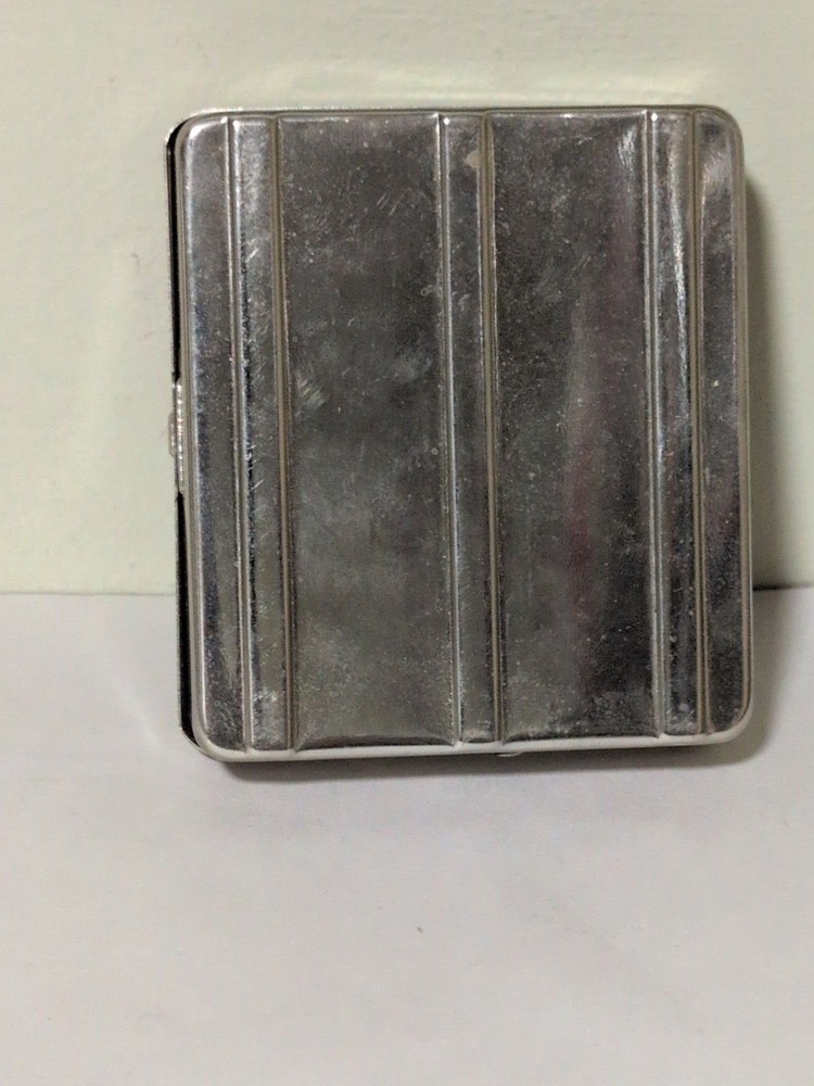 Automatic Cigarette Rolling Machine, Metal Box Cigarette Case PIRATE Skull