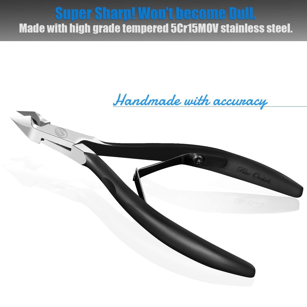 Cuticle Trimmer with Pusher - Half Jaw, Titanium Black