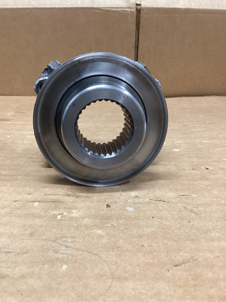 Yoke universal joint. GM/CUCV pn#3988524