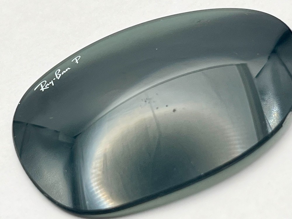 4847 - RAY BAN 2132 Black Size 58 BOTH LENSES AUTHENTIC