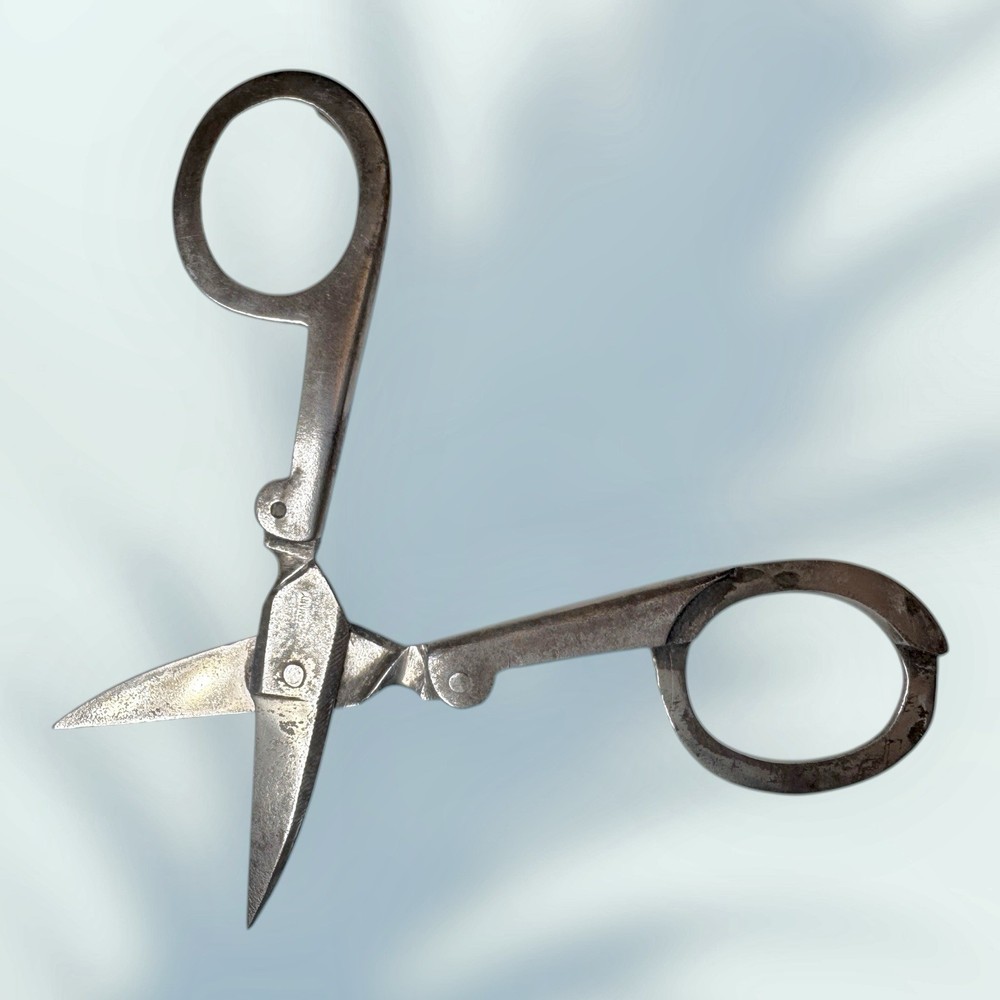 Antique Made In Germany B & P Co. LTD Folding Scissors 4”
