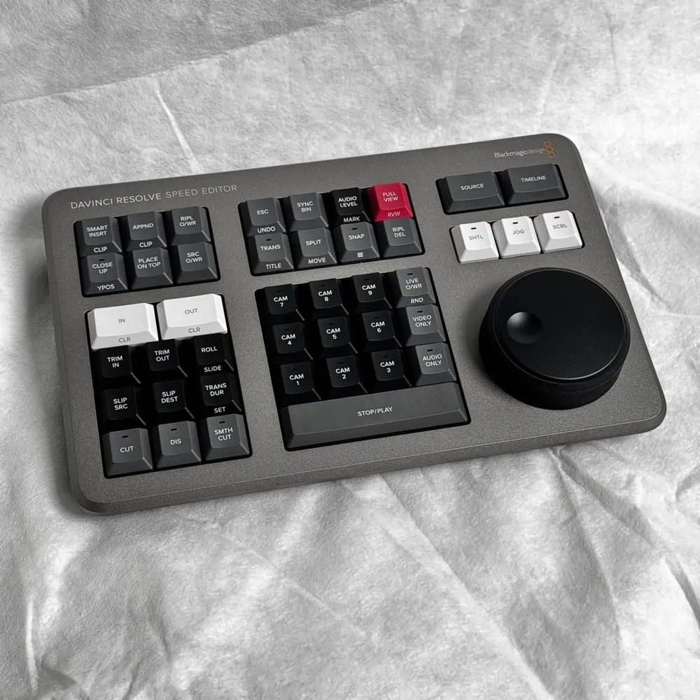 Blackmagic Design DaVinci Resolve Speed Editor Keyboard Panel Mint