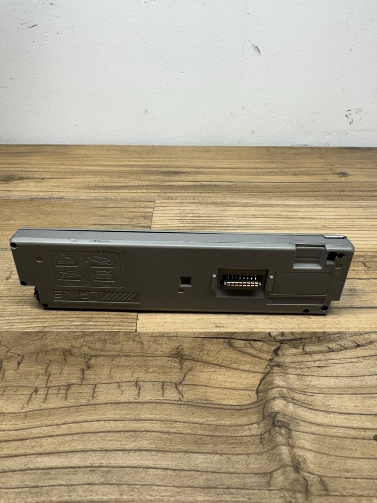 OEM Alpine CDE-9852 faceplate only