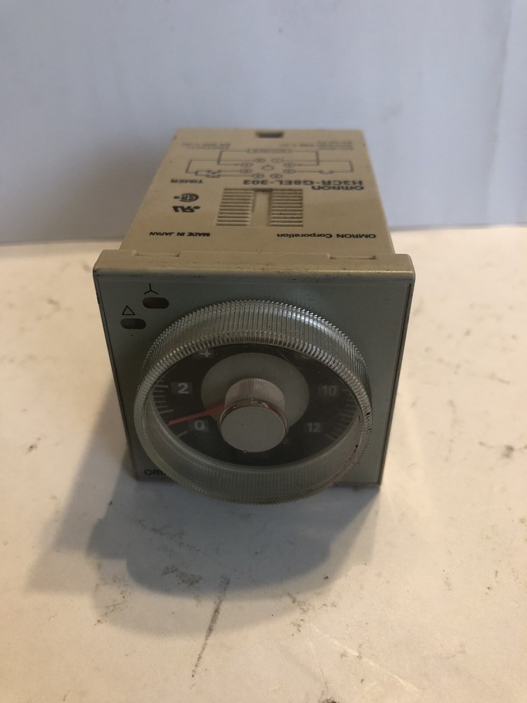 NEW OMRON ELECTRONIC TIMER MODULE RELAY 0-12 SEC H3CR-G8EL-303