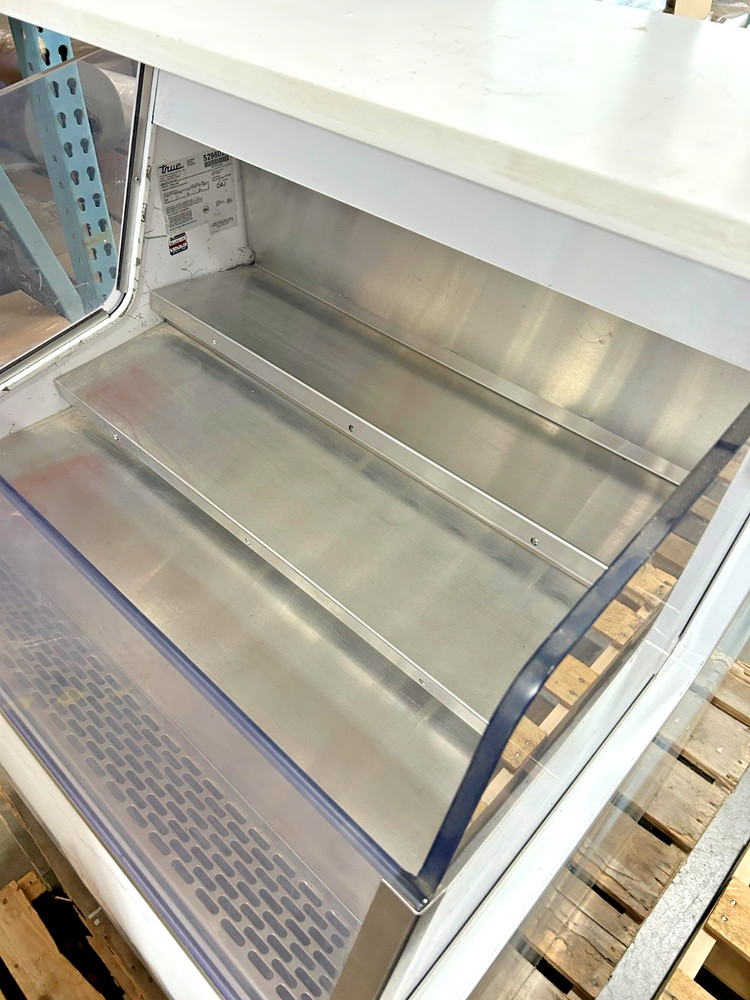 True THAC-36 36" Horizontal Open Air Cooler/Merchandiser - USED