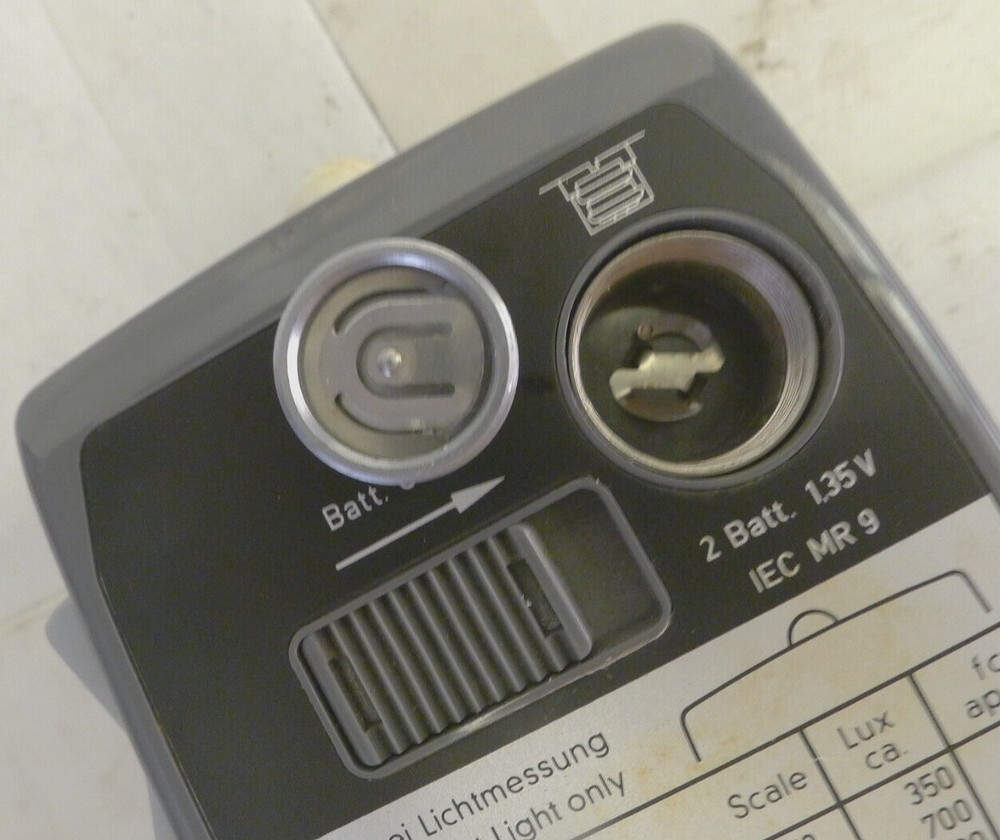 Gossen Luna Pro Light Meter with Leather Case & Strap - Made in Germany -