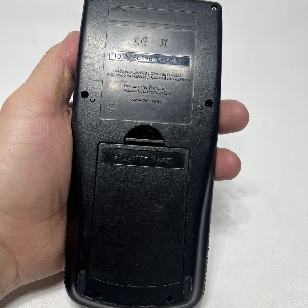 Texas Instruments TI-83 Plus Graphing Calculator Black - Tested