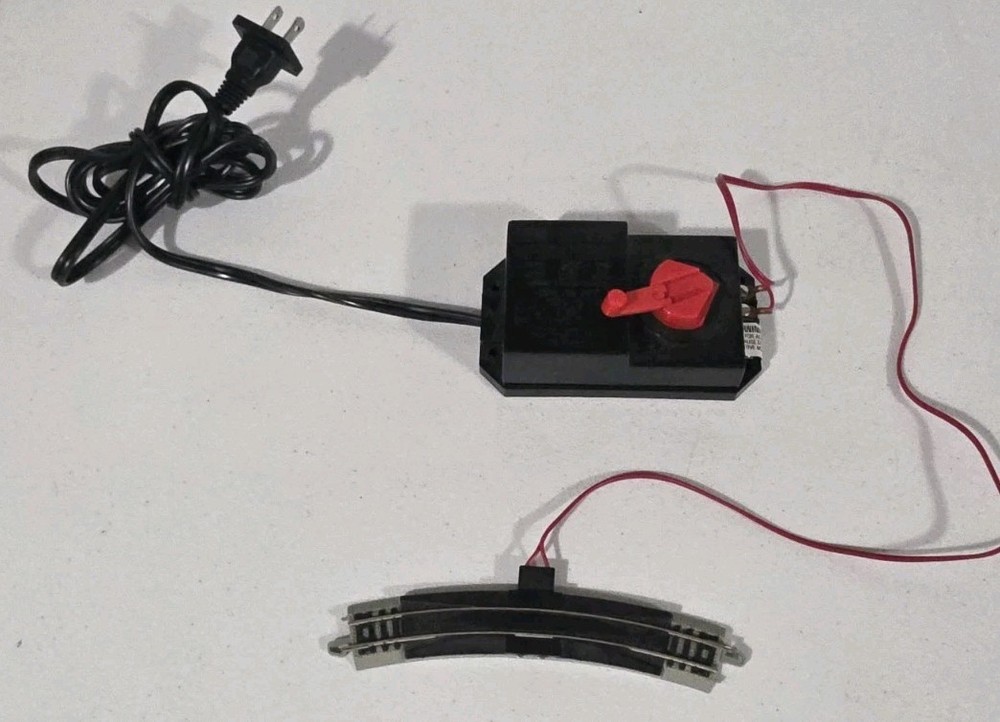 Bachmann 6607 Transformer N Scale Train Power Pack Controller & Terminal Track
