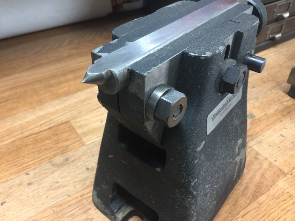 BRIDGEPORT TAILSTOCK 8 - 9 " ADJUSTABLE