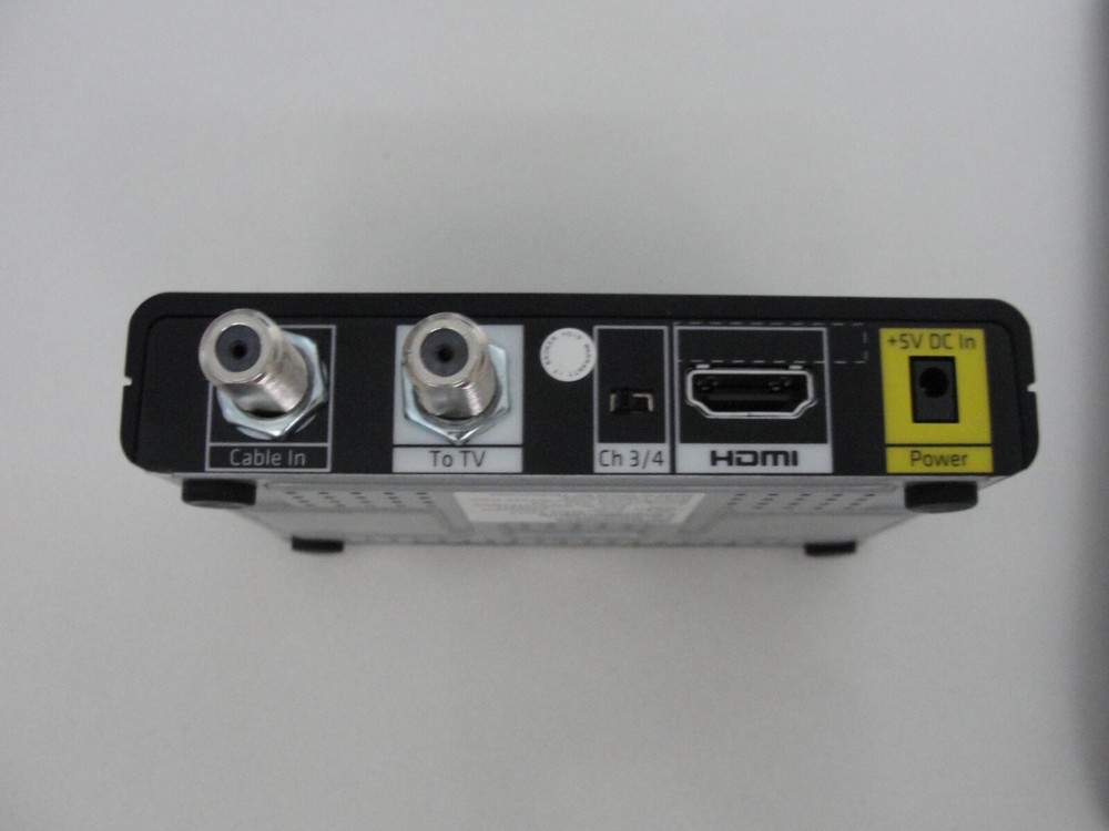 Technicolor DCI401MCS Converter With Remote. No Power Cable