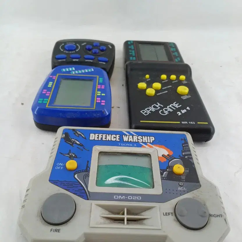 Mini Retro Game Console Collection - Used