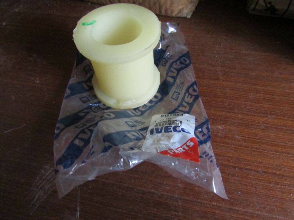 Iveco 7.5E15 Anti roll bar bush