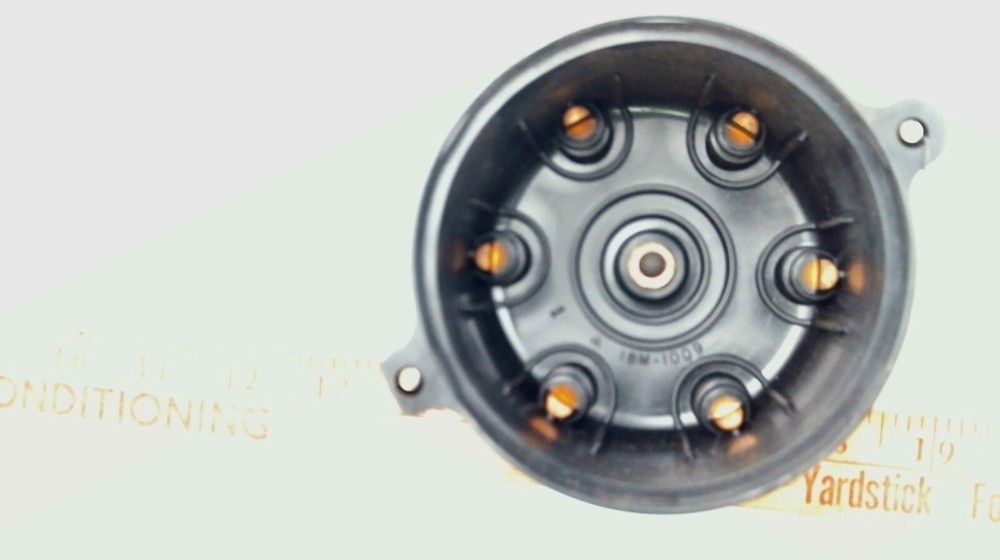 Johnson Evinrude OMC 984398 Distributor Cap (GLM)