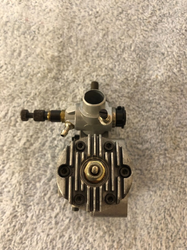 BRAT 28 RC ENGINE WITH MUFFLER