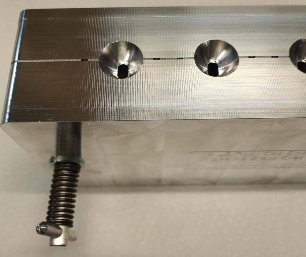 3 LB ( 8 Cavity ) Cod Sinker Production Mold Aluminum CNC