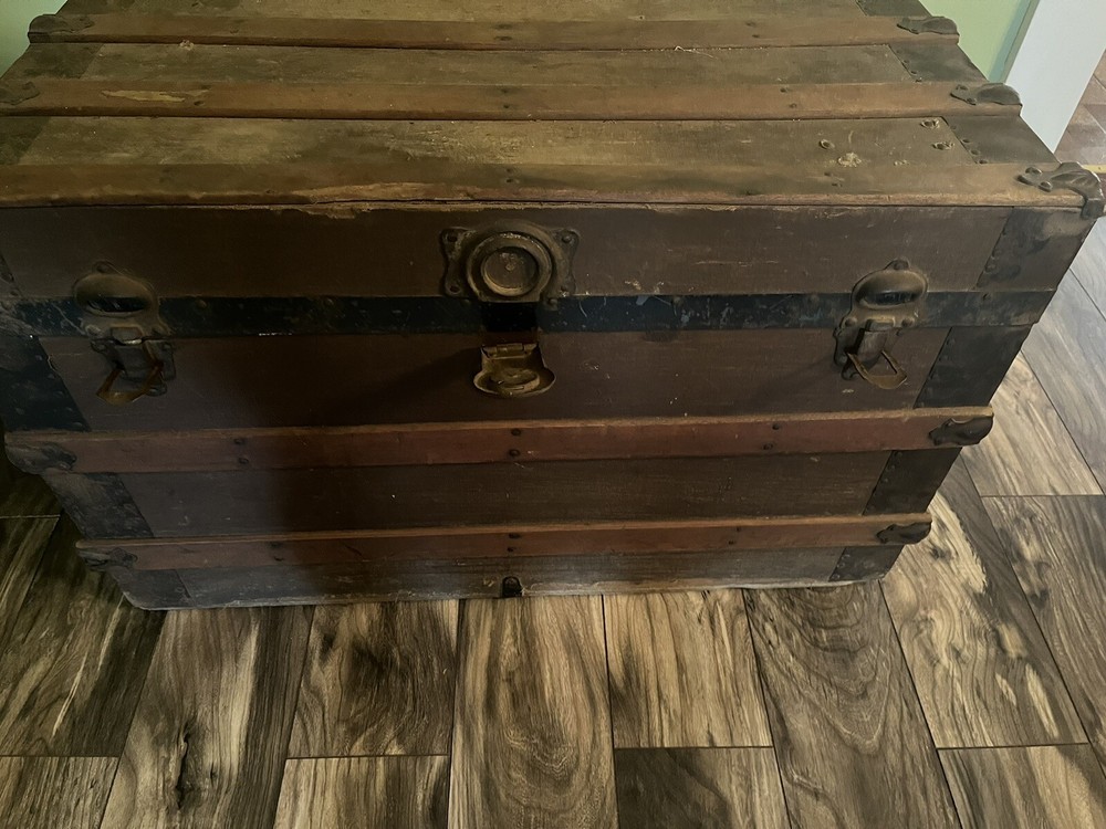 Woden Chest