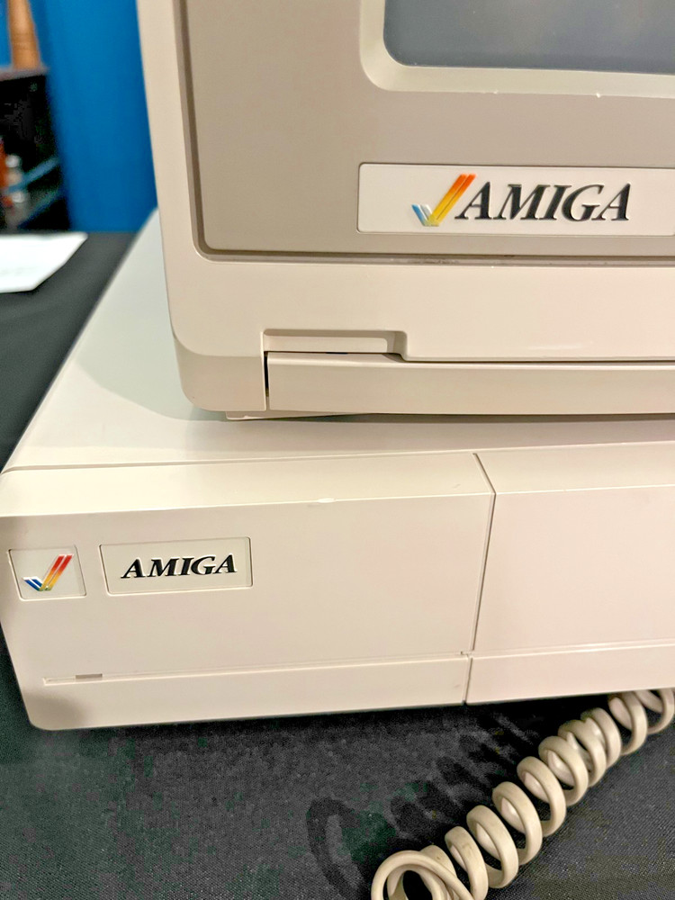 Amiga 1000 *Working* System w/Deluxe Paint, Scribble, Music, Printer, Tablet
