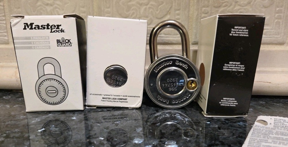 Master Lock Combination Padlock NIB~with Block Guard