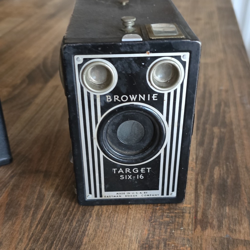 2 Vintage Brownie Camera