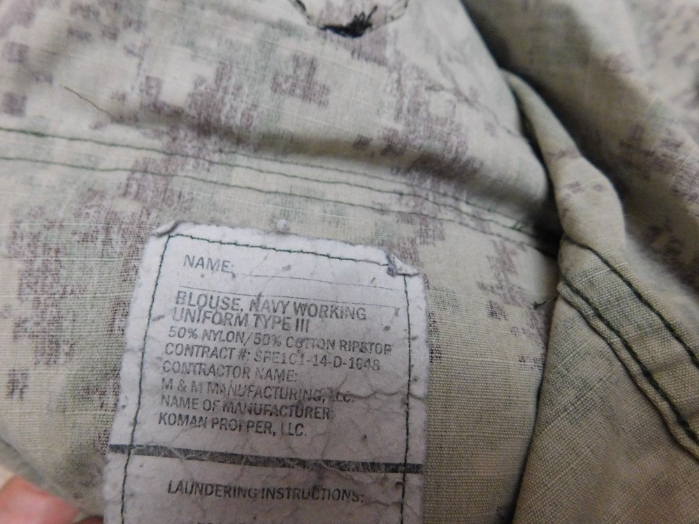 US NAVY WORKING BLOUSE COAT SIZE 35 SHORT