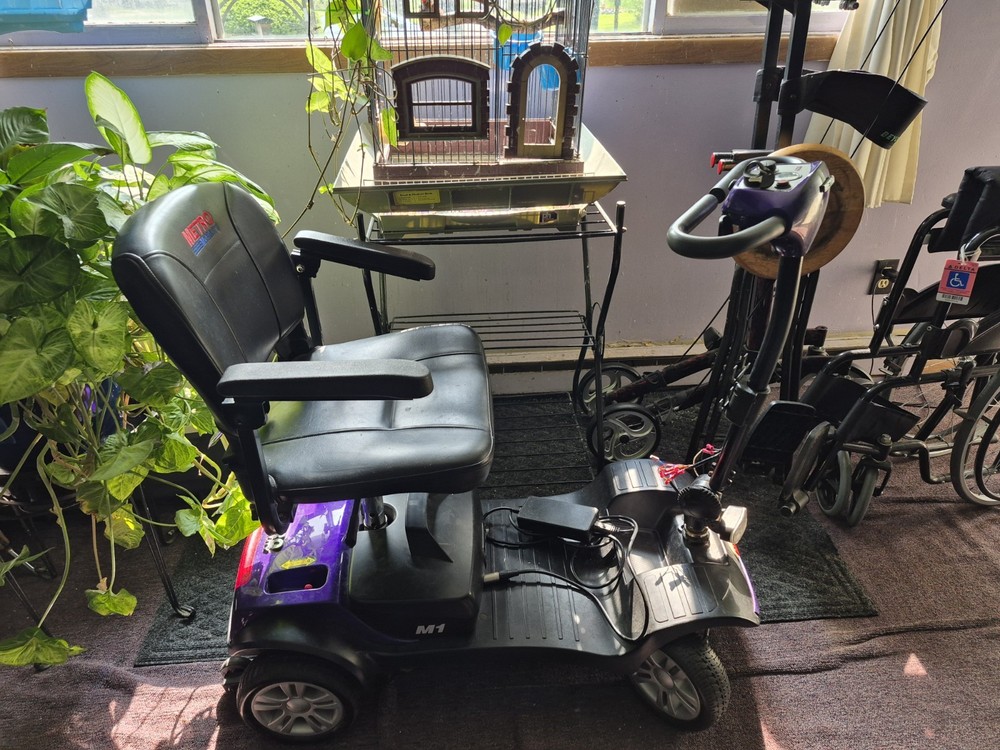 Metro Mobility Scooter available with Car Trailer