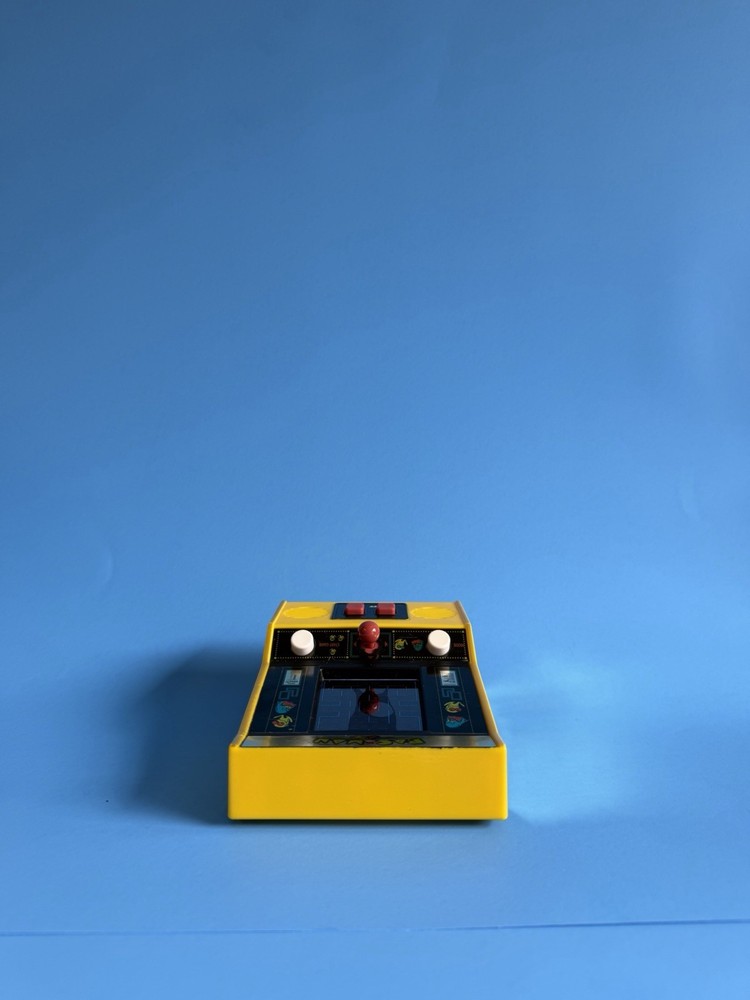 Pac-Man Mini Arcade Machine [Shipping Included]