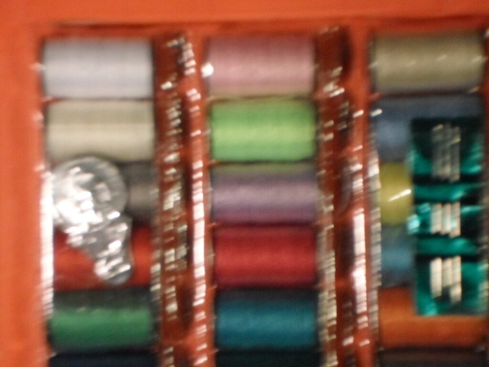 Thread, 24 Spools + 3 Needles & 1 Threader Sewing Kit Hand Sewing A21-1