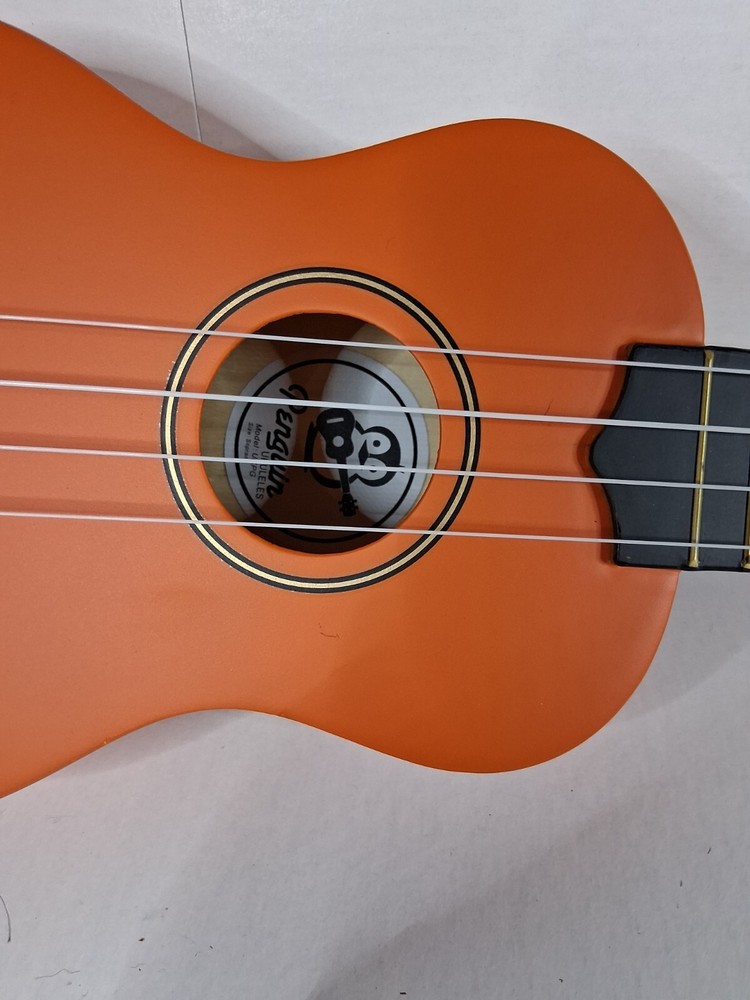 Penguin Ukulele with Case