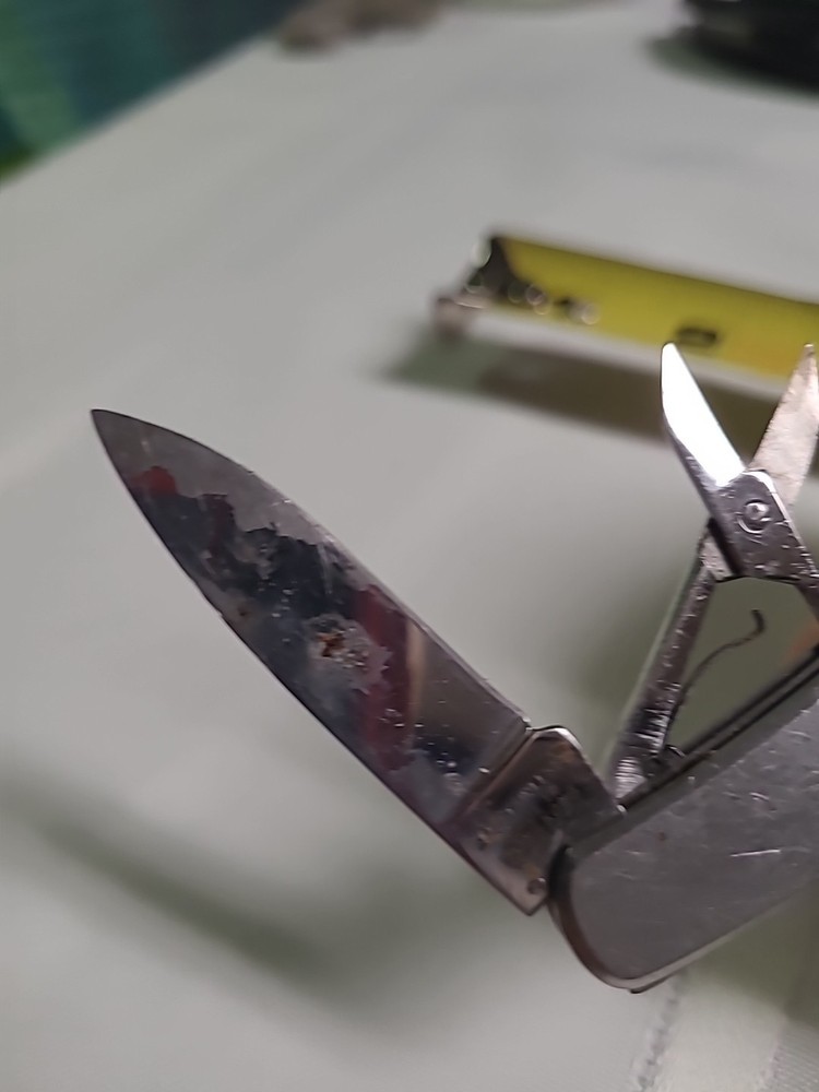 silver eagle knife (BIN B)