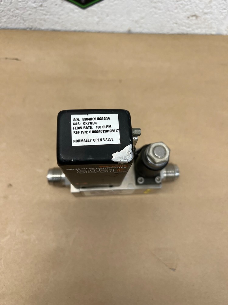 Brooks 5851E Mass Flow Controller, 100 SLPM, Oxygen, MOD: 5851E - SERVICE