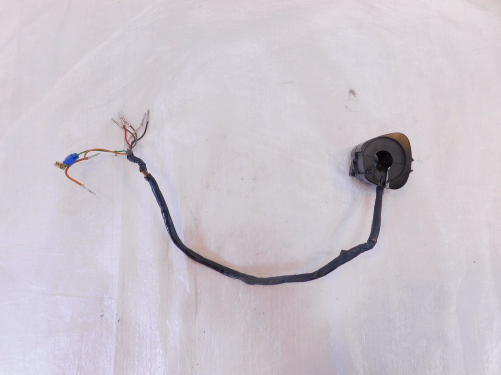 1986 Harley Davidson Sportster Right Handlebar Engine Start Stop Switch Buttons