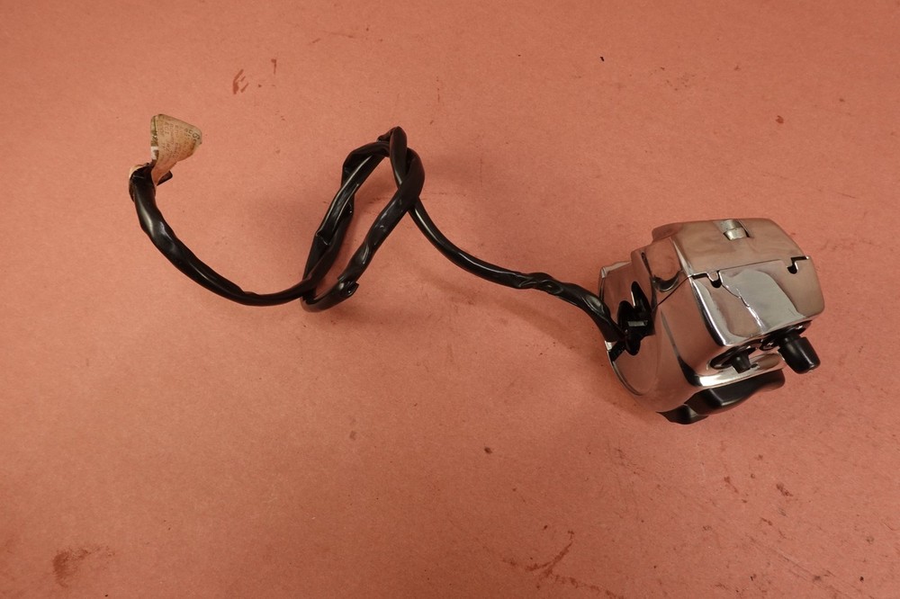 17-24 Harley FLHTCUTG Tri Glide Ultra Left Control Headlight Switch