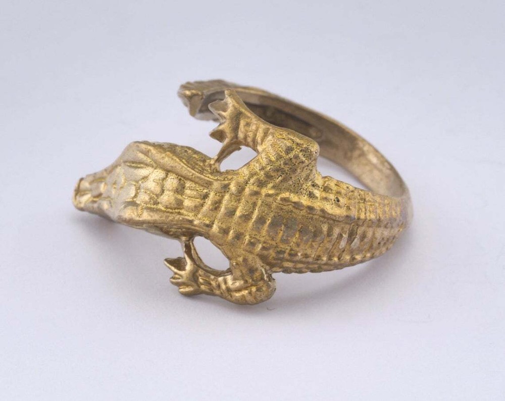 Crocodile Adjustable Ring raw Brass (17.5mm 7US inner size - Adjustable ) Oz2888