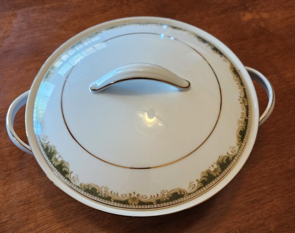 Noritake Warrington 6972 Casserole Covered Dish