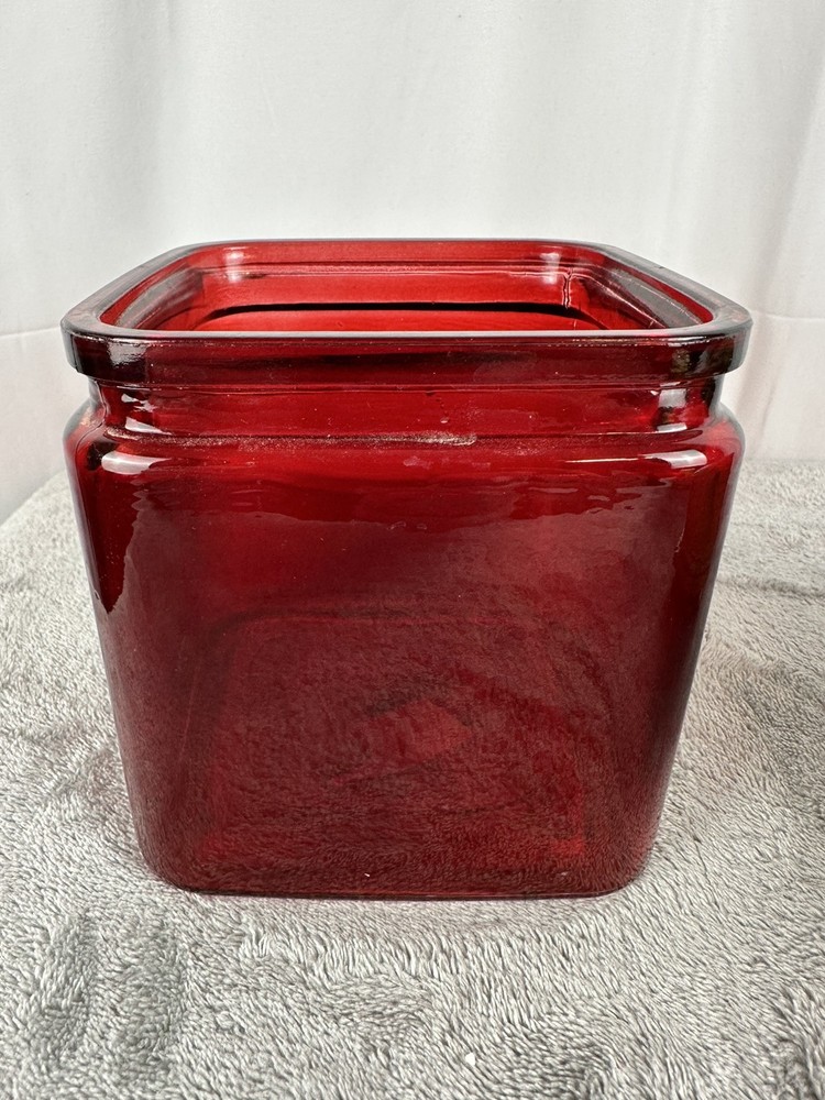 Red Square Cubed Vase