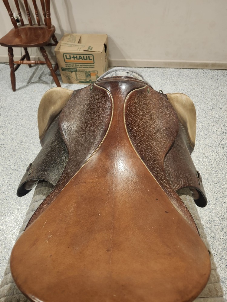 19" Stubben Siegfried Saddle