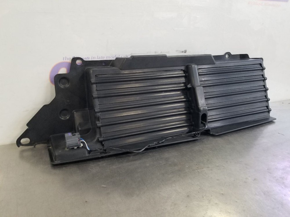 19 2019 RANGE ROVER 5.0L AIR SHUTTER