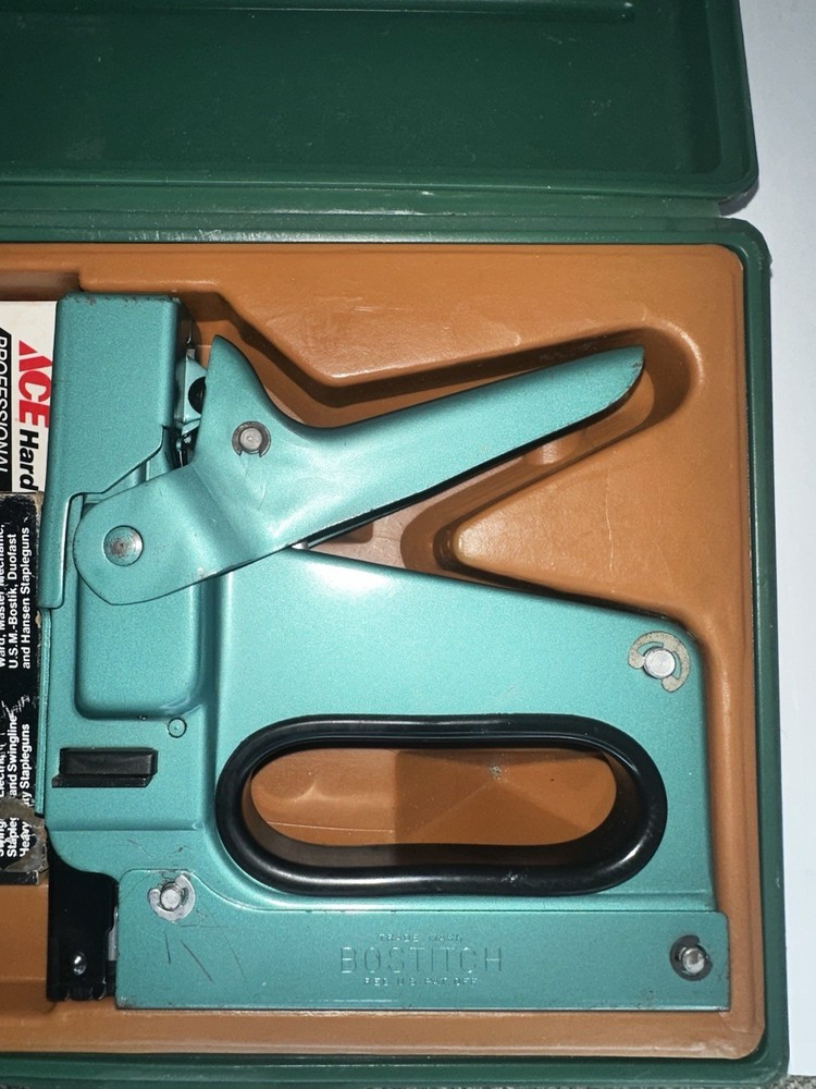 Bostitch Model T5 Stapler/ With Case