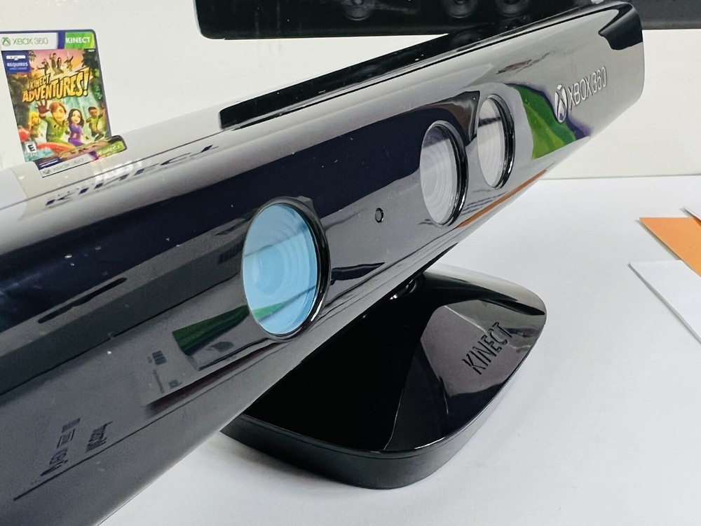 OEM Microsoft Kinect Motion Sensor Camera With Box & Manual 360 model 1473