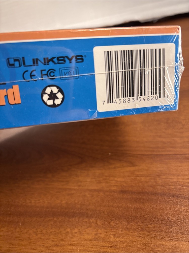 Linksys 10/00 PC Card New