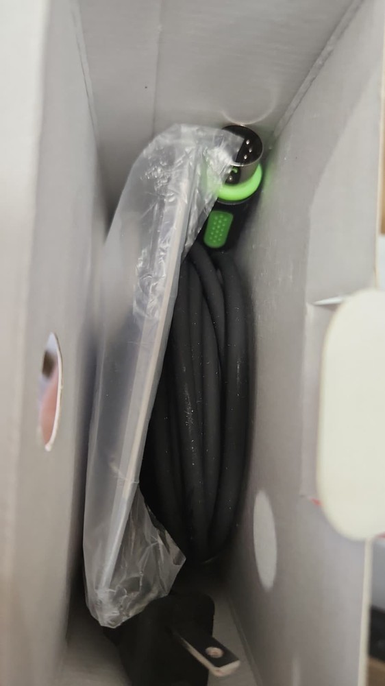 Phottix Indra360 TTL Studio Light Used Missing Battery Missing power cord