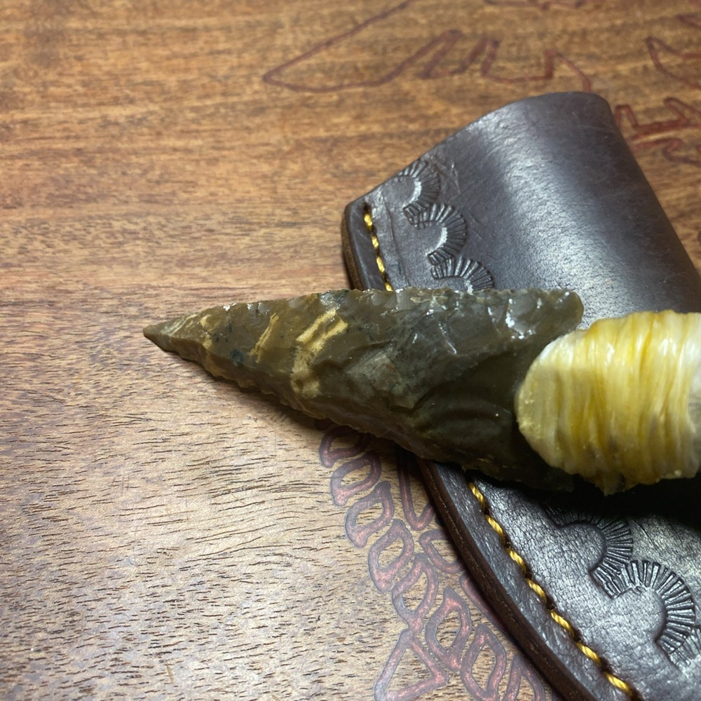 Bushcraft Stone/Flint Fixed Blade knapping Arrowhead Knife