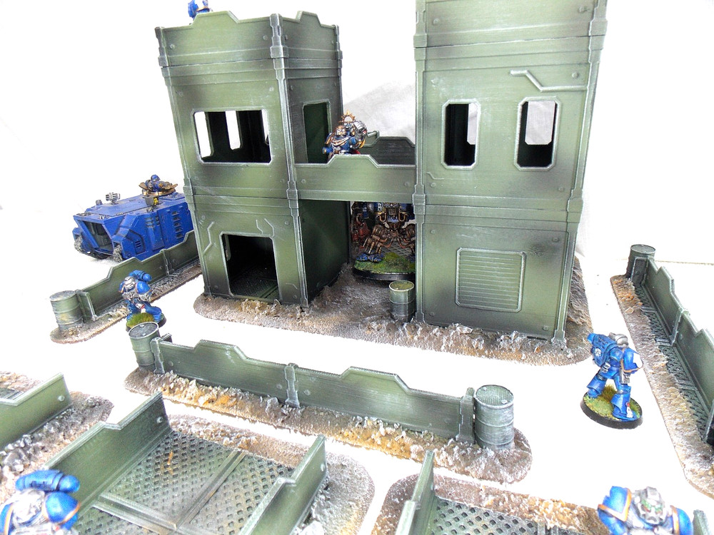 WARGAMING TERRAIN PAINTED 7 PIECE SET