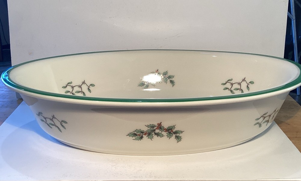 Spode Christmas Tree Oval Vegetable Baker Original Box