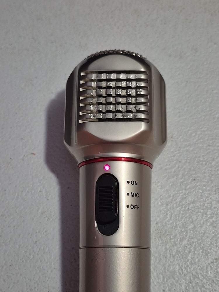 Star El1125 Wireless Microphone Incomplete- Missing an Adapter